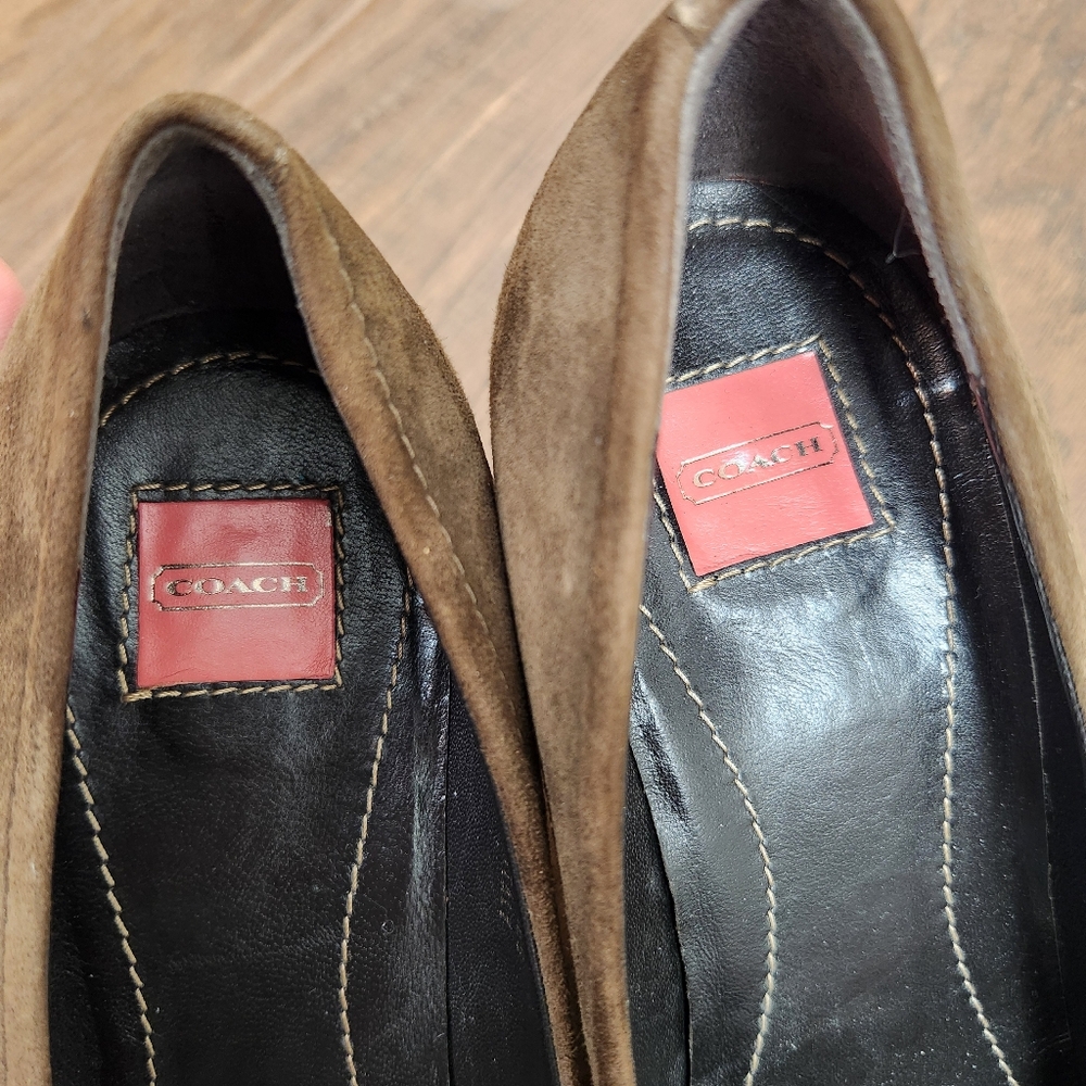 COACH "Sarrah" Pointed Toe Heeled Loafer - Picture 7 of 13